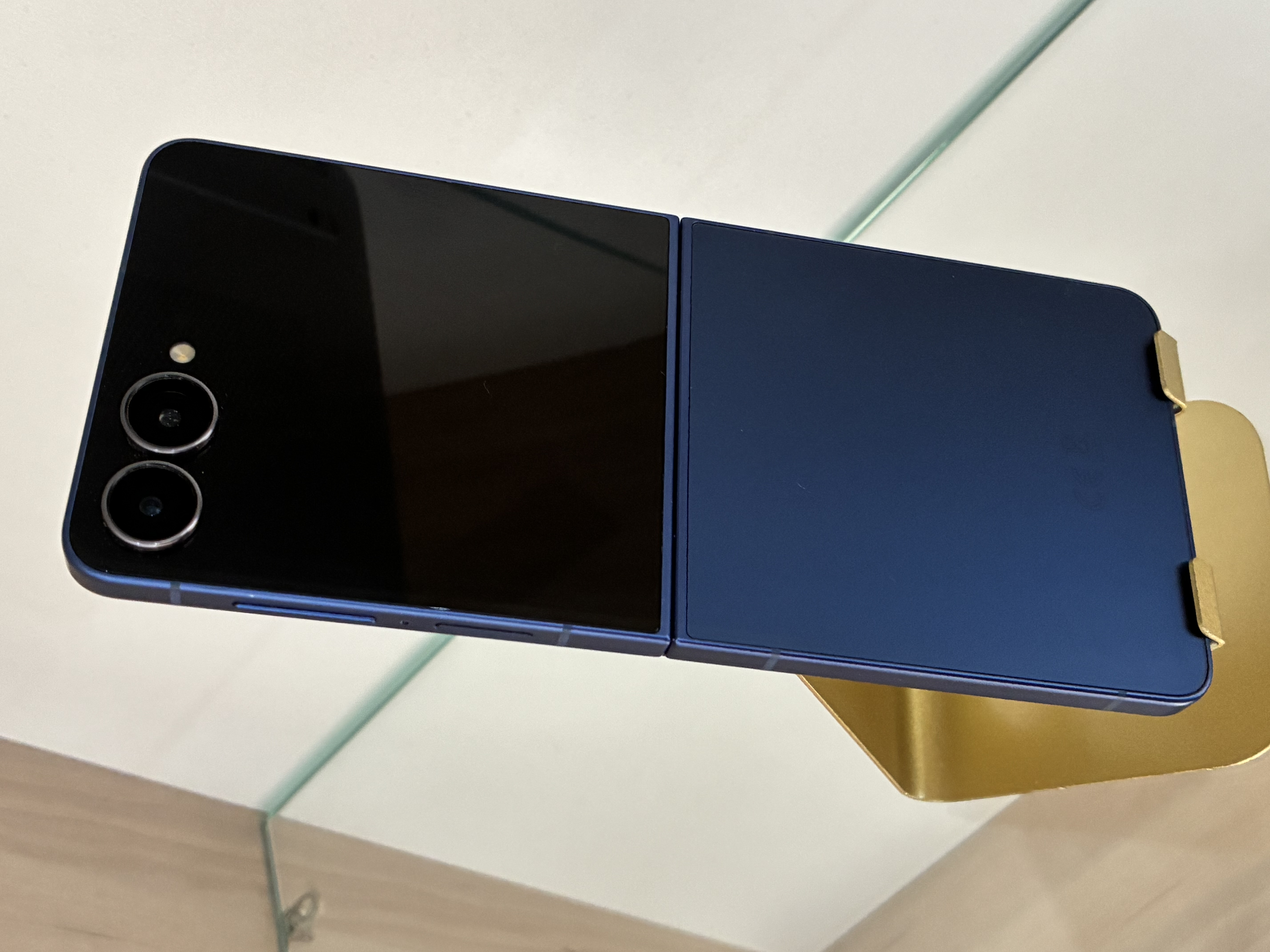 Samsung Z Flip7